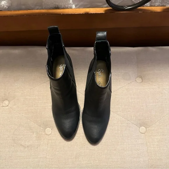 Splendid Booties - Picture 3 of 5